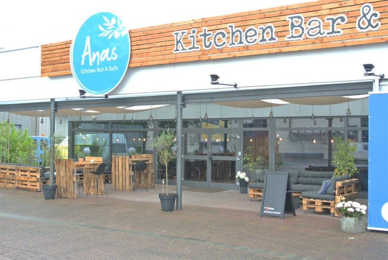 anas kitchen bar and café